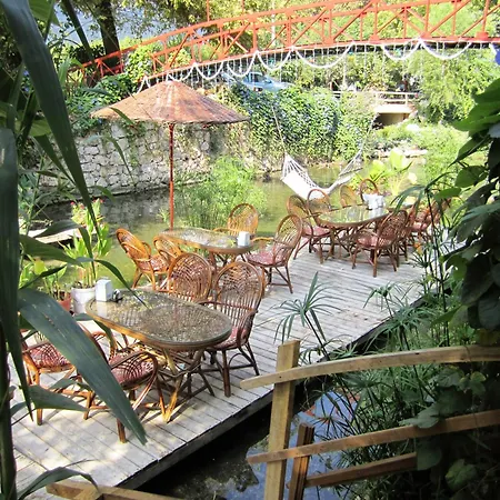 Отель Arikanda River Garden 3*
