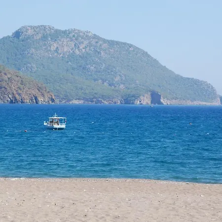 Отель Arikanda River Garden 3*