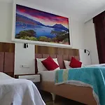 Hotel Arikanda River Garden