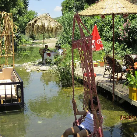 Hotel Arikanda River Garden 3*