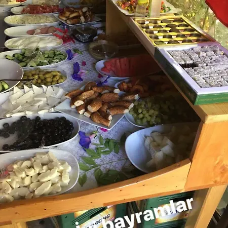 Arikanda River Garden Otel 3*