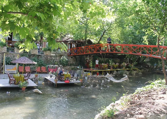 Szálloda Arikanda River Garden 3*